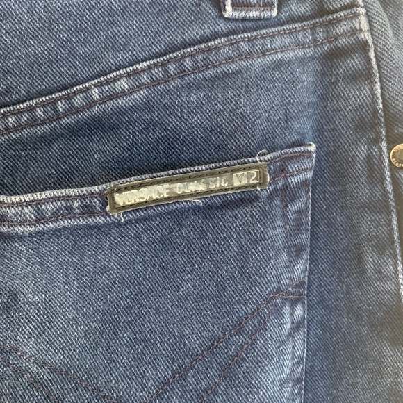 Versace V2 Classic Jeans 33w x 29i tight waist fits more like 32 100% cotton - Picture 4 of 5